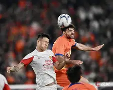 爱游戏APP-上海海港迎欧冠关键赛赛后远射贴柱引欢呼，现场解说直呼：达拉斯独行侠围绕中超再遭质疑的简单介绍